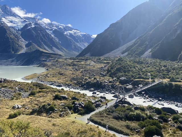  Queenstown-Airport-(ZQN)_2023-04-01_f7c6