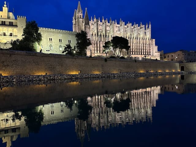  Palma-de-Mallorca-Airport-(PMI)_2023-11-05_7e5b